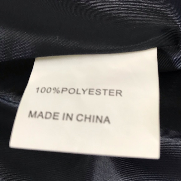 Navy blue puffer vest - Picture 8 of 9